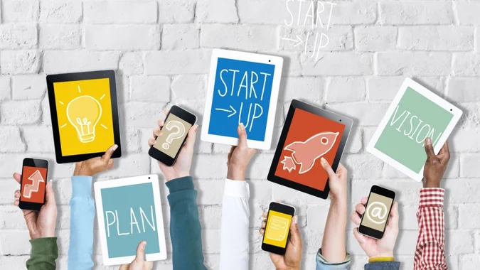 Startups & Entrepreneurs